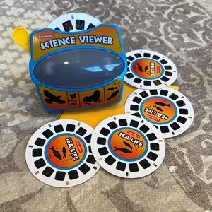 Lakeshore Science Viewer with Sea Life Reels